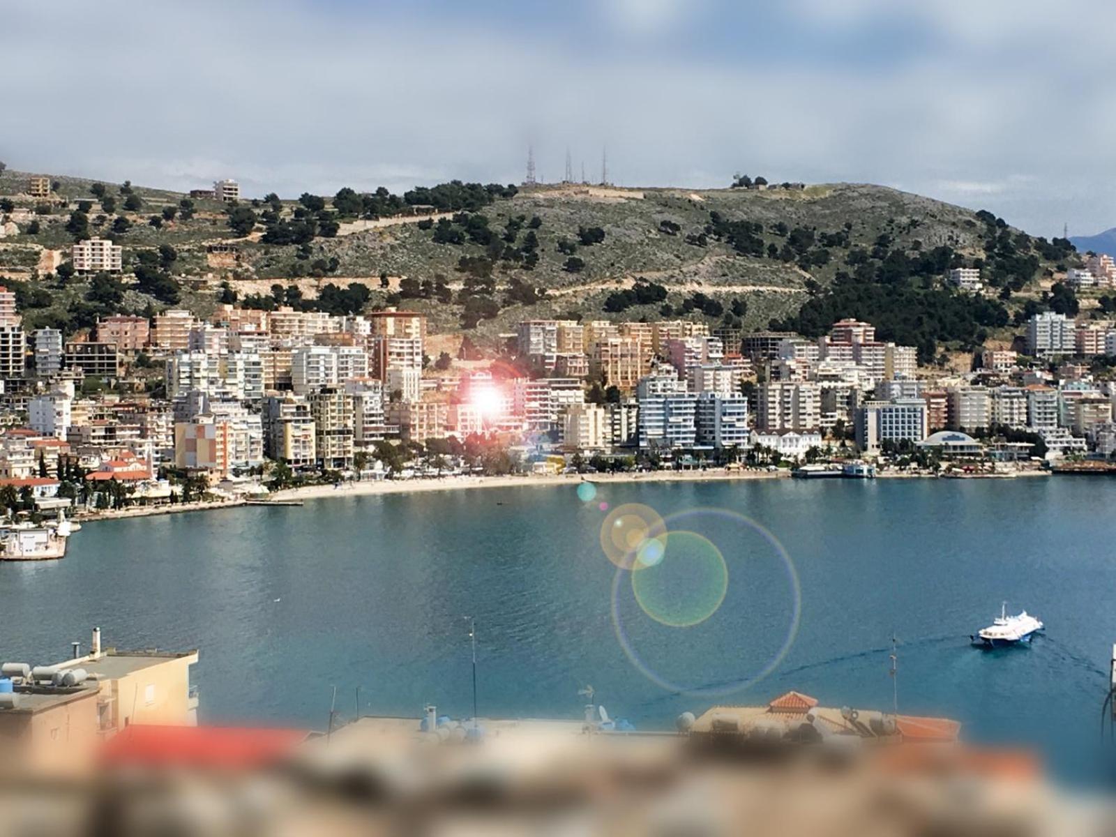 Luxury Holiday In Royal Apartment For King And Queen Sarande Bagian luar foto